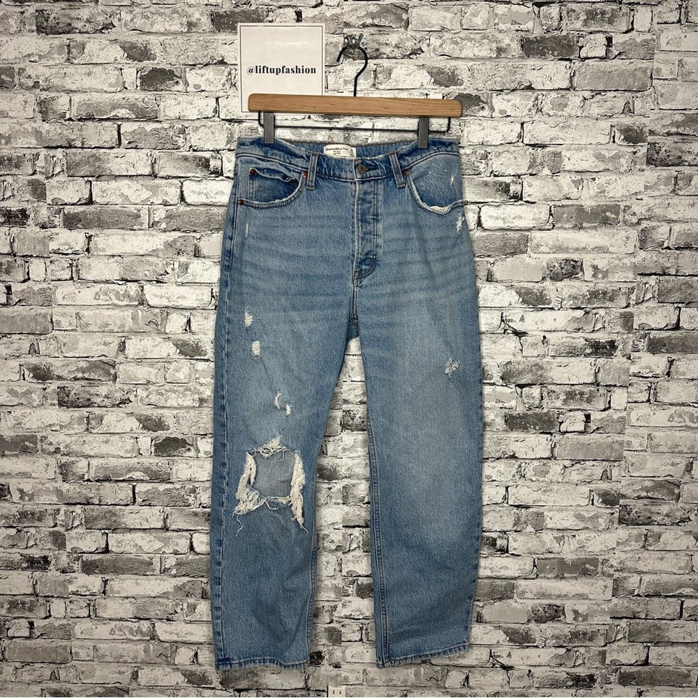 EUC Abercrombie & Fitch The Dad High Rise Straight Leg Jeans Size XS/6/28 Waist
